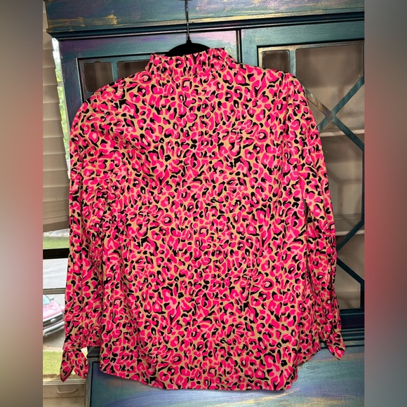 Lilly Pulitzer Sherida Top - Pink Topaz - Animal Print - Size Small NWOT - Picture 3 of 7